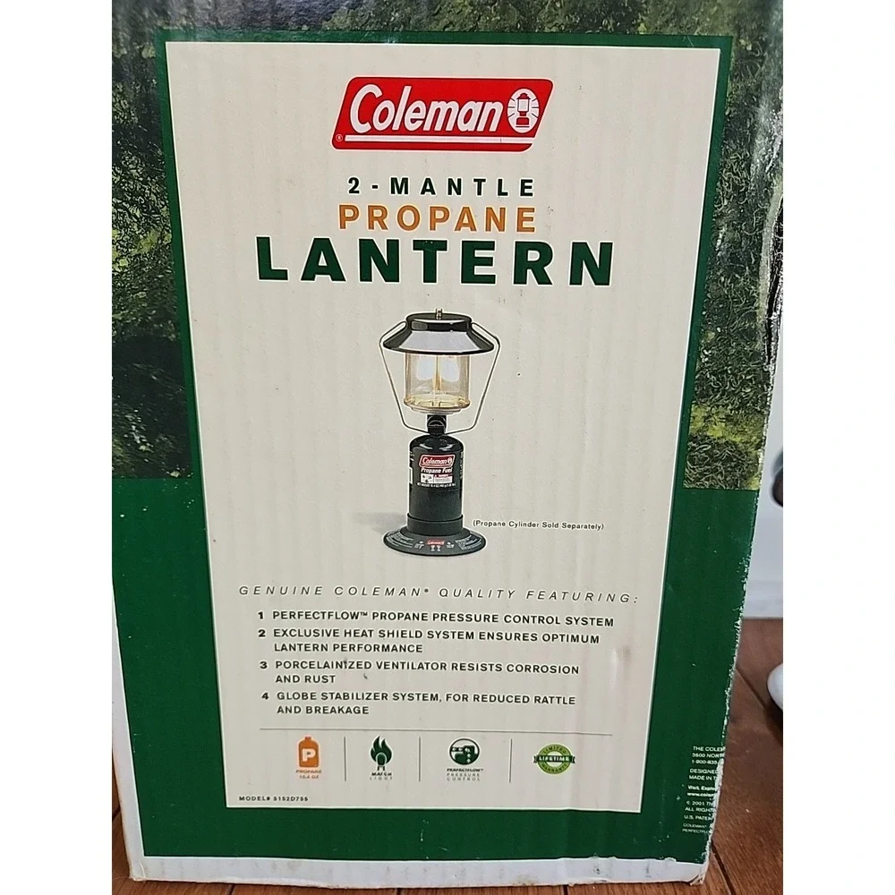 VINTAGE Coleman Two Mantle Propane Camping Lantern MODEL - 5152D755 In Box EUC
